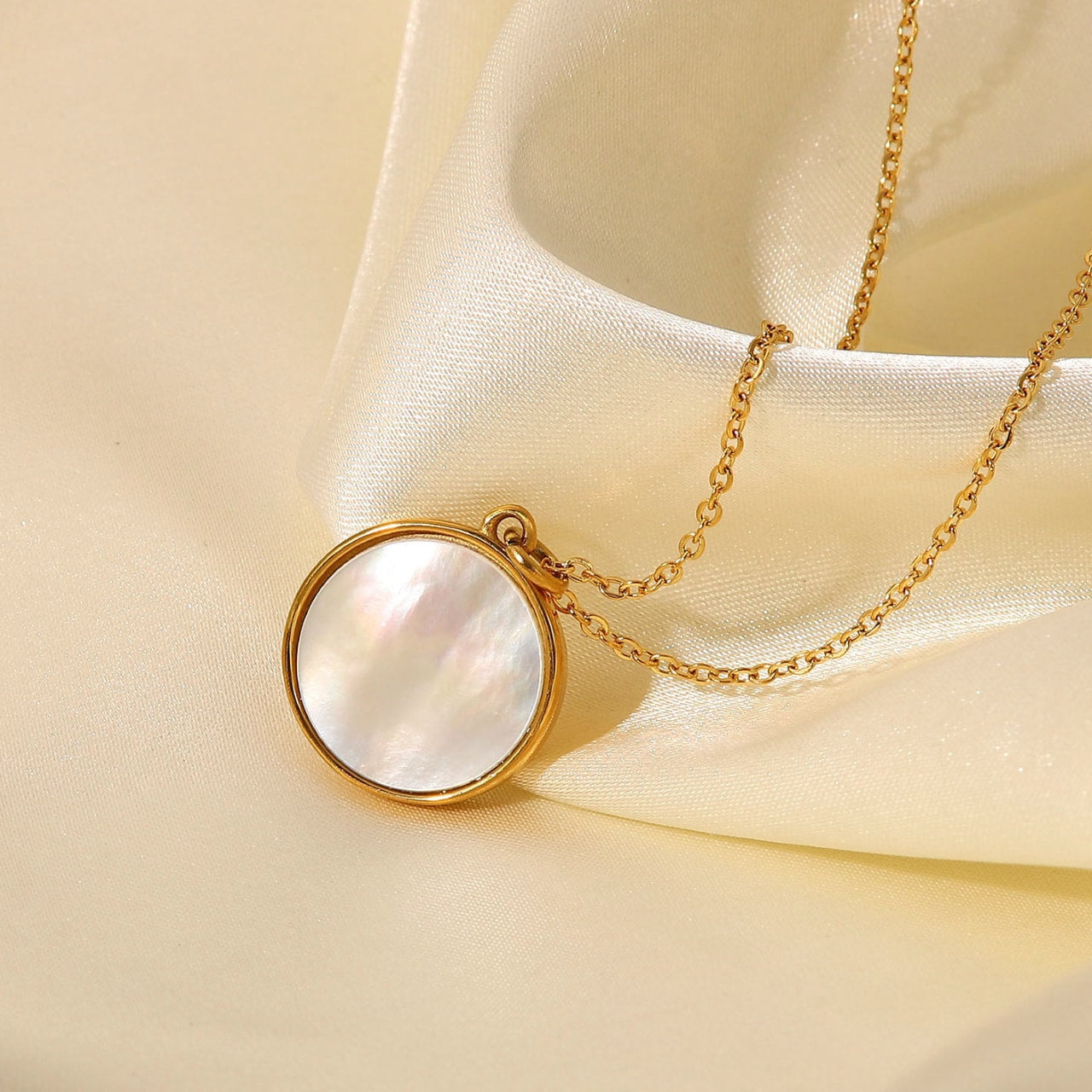Moon Star White Shell 18k Gold Plated Pendant Necklace - MINA