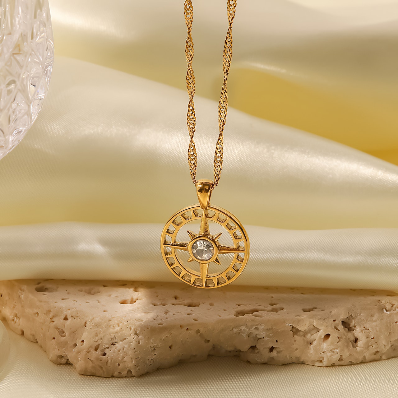 Round Star Zircon 18k Gold Plated Pendant Necklace - ZOYA