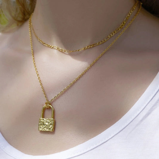 Vintage 18k Gold Plated Lock Pendant Necklace - ALINA