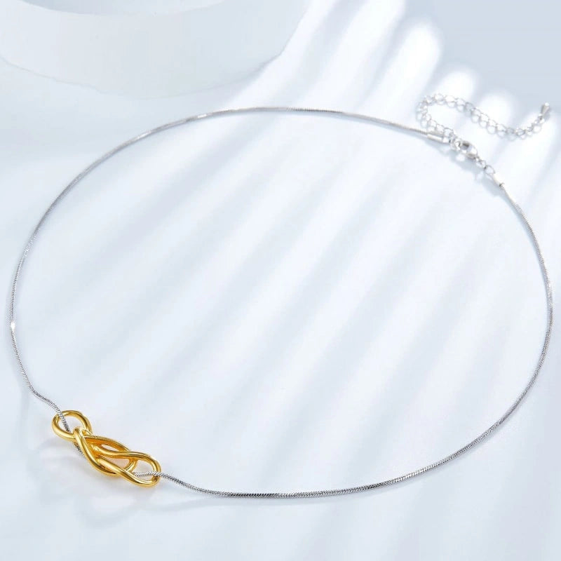 18k Gold-Plated Interlocking Pendant Necklace - AMAYA