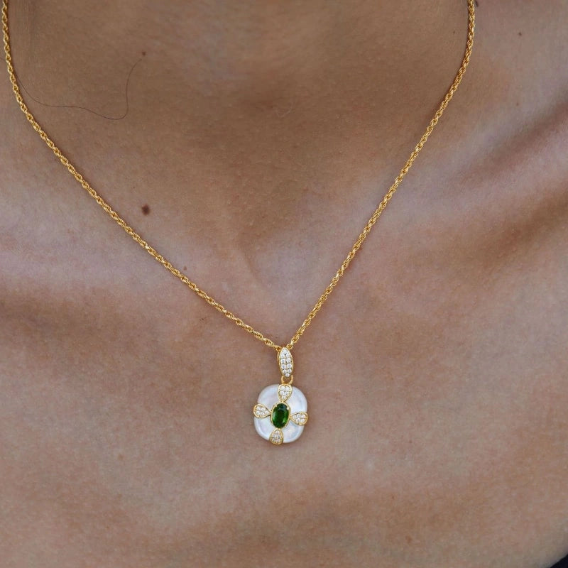 Luxurious Diopside&White Shell 18k Gold Plated Pendant Necklace - JOSEPHINE