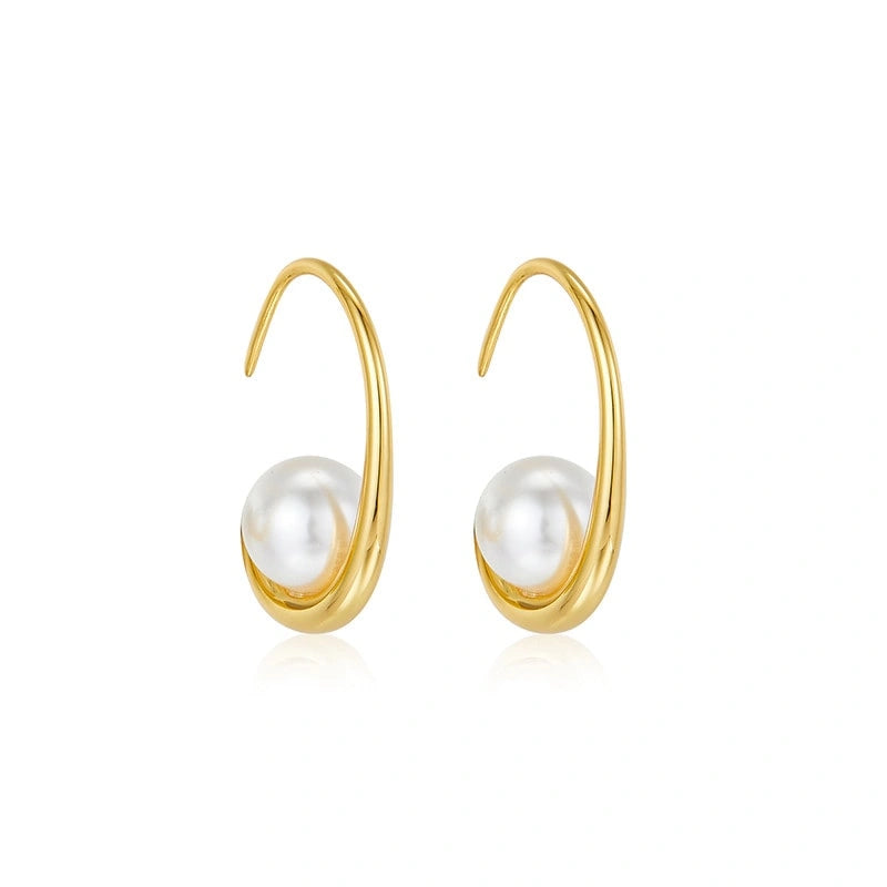 Elegant Pearl Earrings - LUNA