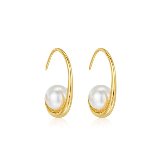 Elegant Pearl Earrings - LUNA