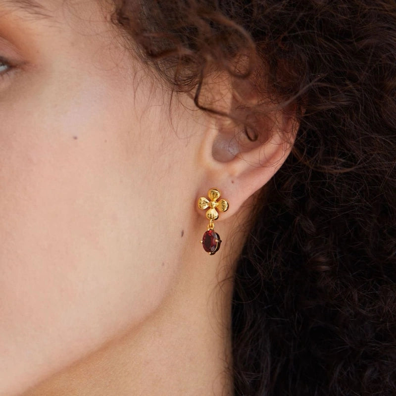 Beautiful 18k Gold-plated Garnet Flower Earrings - ROYAL